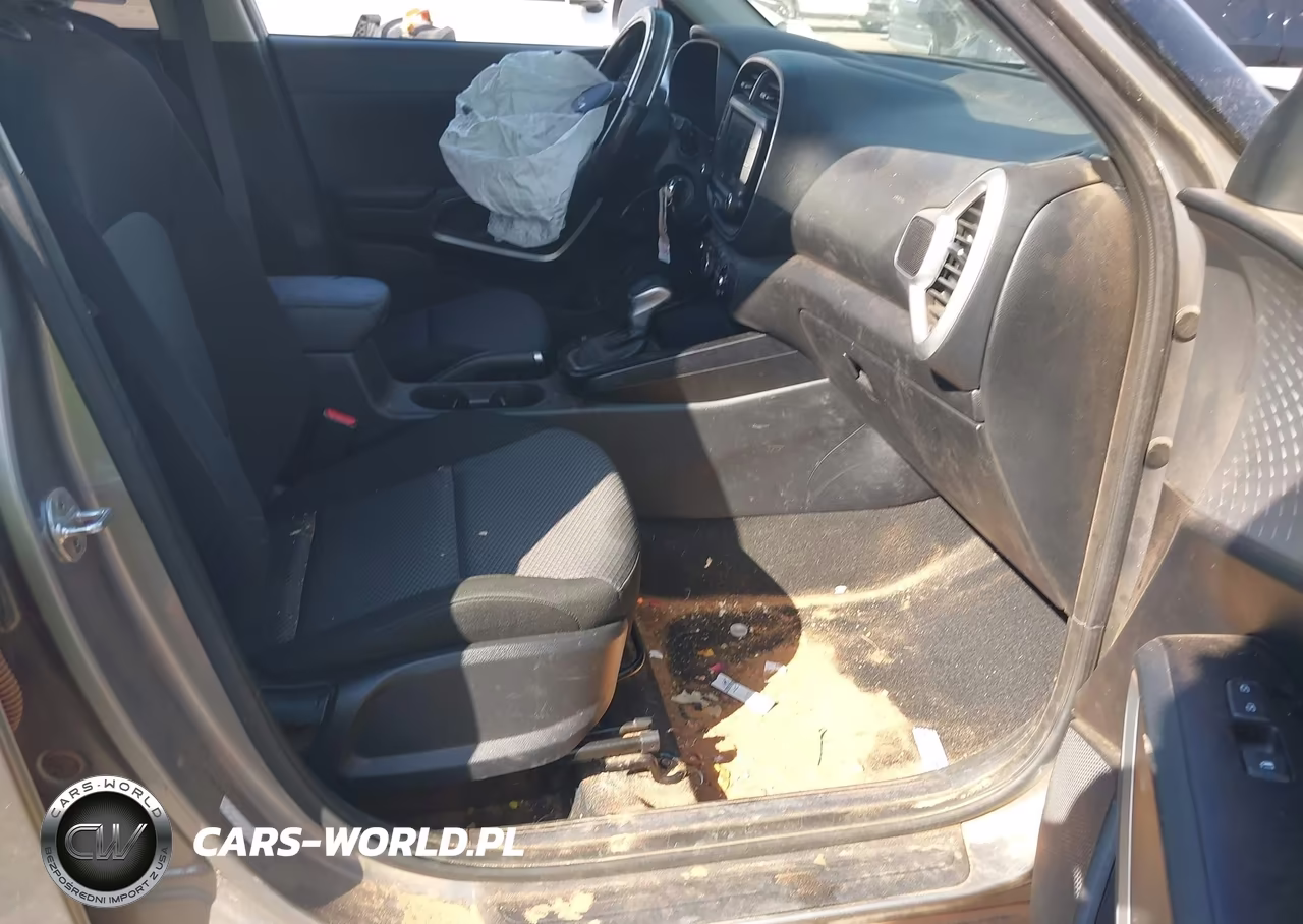 2022 Kia Soul Lx VIN:KNDJ23AU2N7820015 - 5