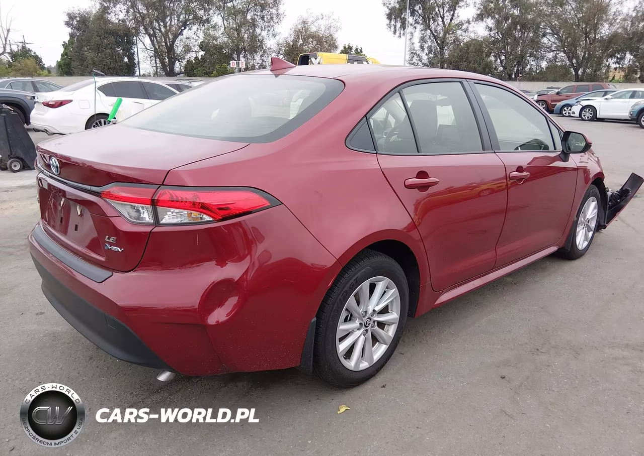 2025 Toyota Corolla Hybrid Le VIN:JTDBCMFE9S3108466 - 4