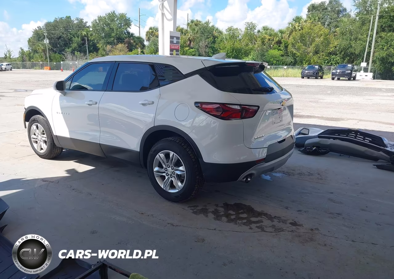 2019 Chevrolet Blazer VIN:3GNKBCRSXKS693560 - 3
