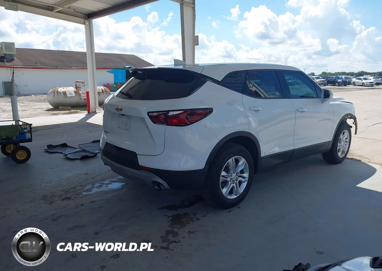 2019 Chevrolet Blazer VIN:3GNKBCRSXKS693560 - 4