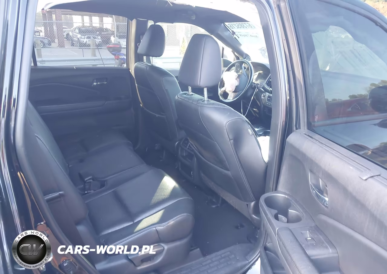 2019 Honda Passport Ex-L VIN:5FNYF7H55KB010876 - 8