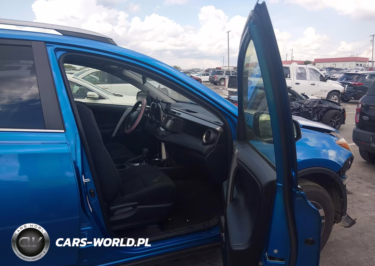 2017 Toyota Rav4 Xle VIN:JTMRFREV4HJ171953 - 5