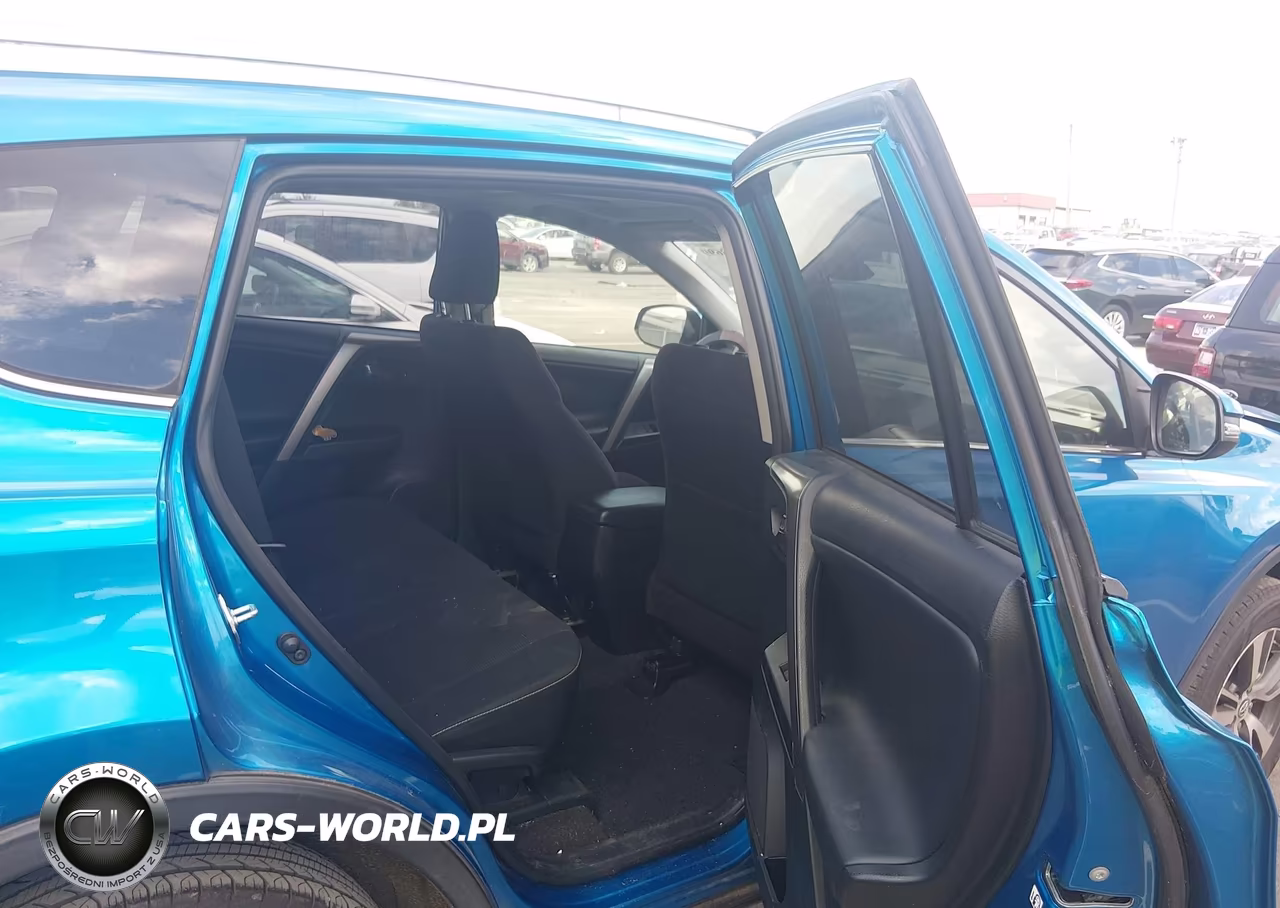 2017 Toyota Rav4 Xle VIN:JTMRFREV4HJ171953 - 8