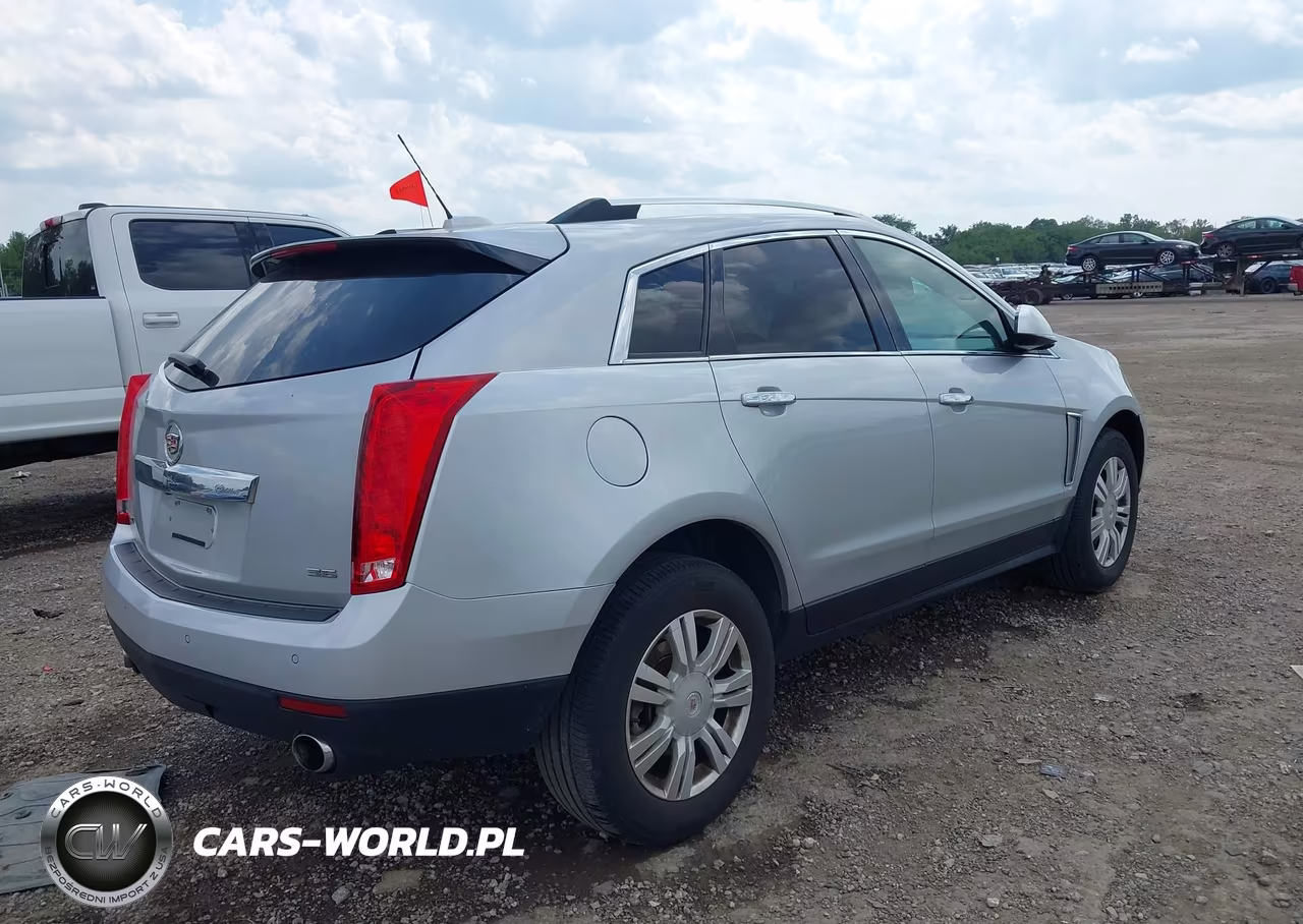 2015 Cadillac Srx Luxury Collection VIN:3GYFNBE38FS592821 - 4