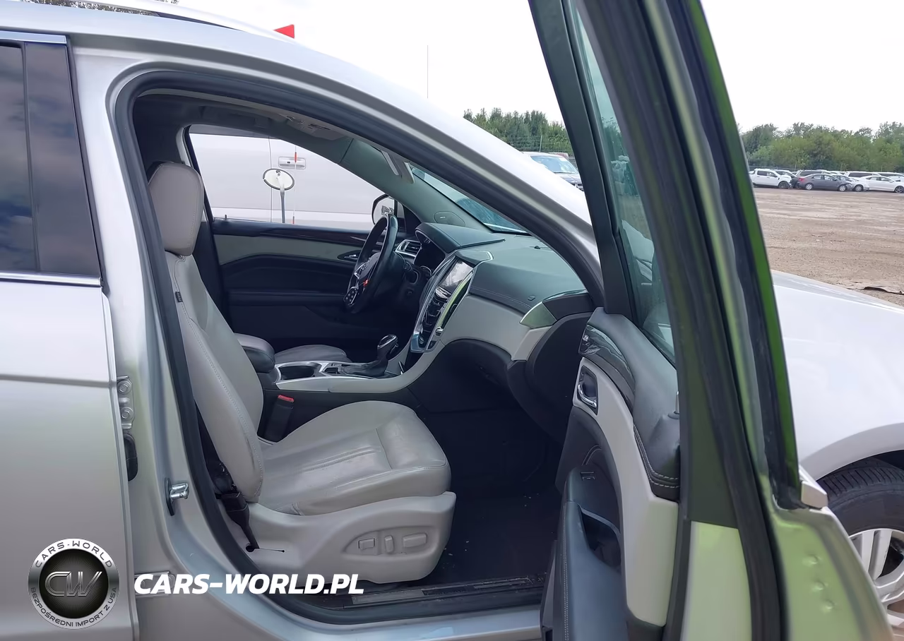 2015 Cadillac Srx Luxury Collection VIN:3GYFNBE38FS592821 - 5