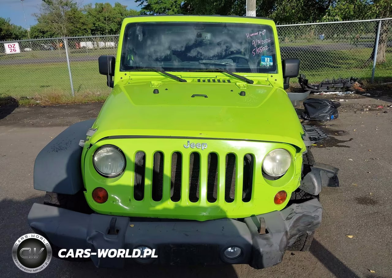2013 Jeep Wrangler Sport VIN:1C4GJWAG3DL530560 - 12