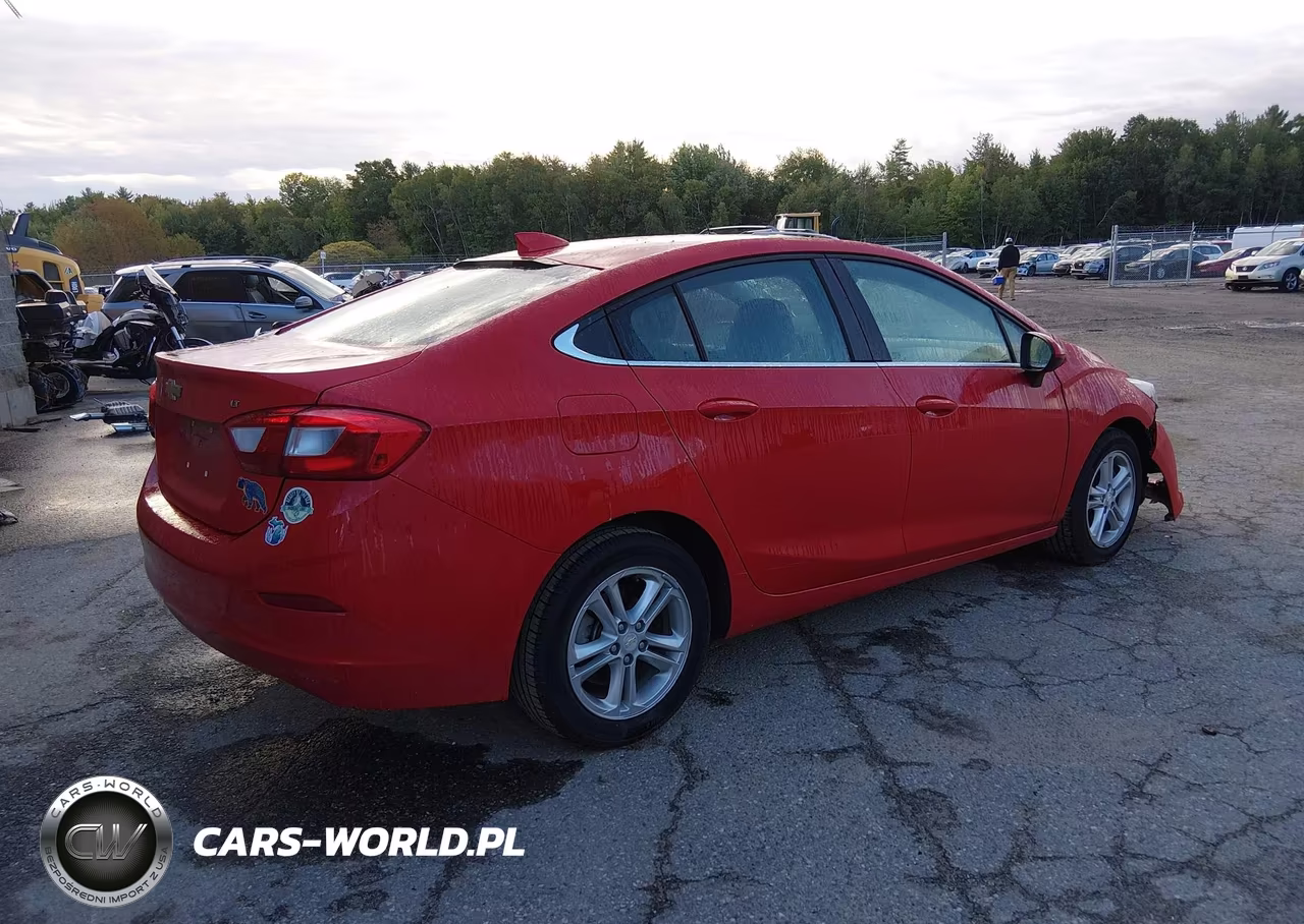 2017 Chevrolet Cruze Lt Auto VIN:1G1BE5SM0H7171401 - 4