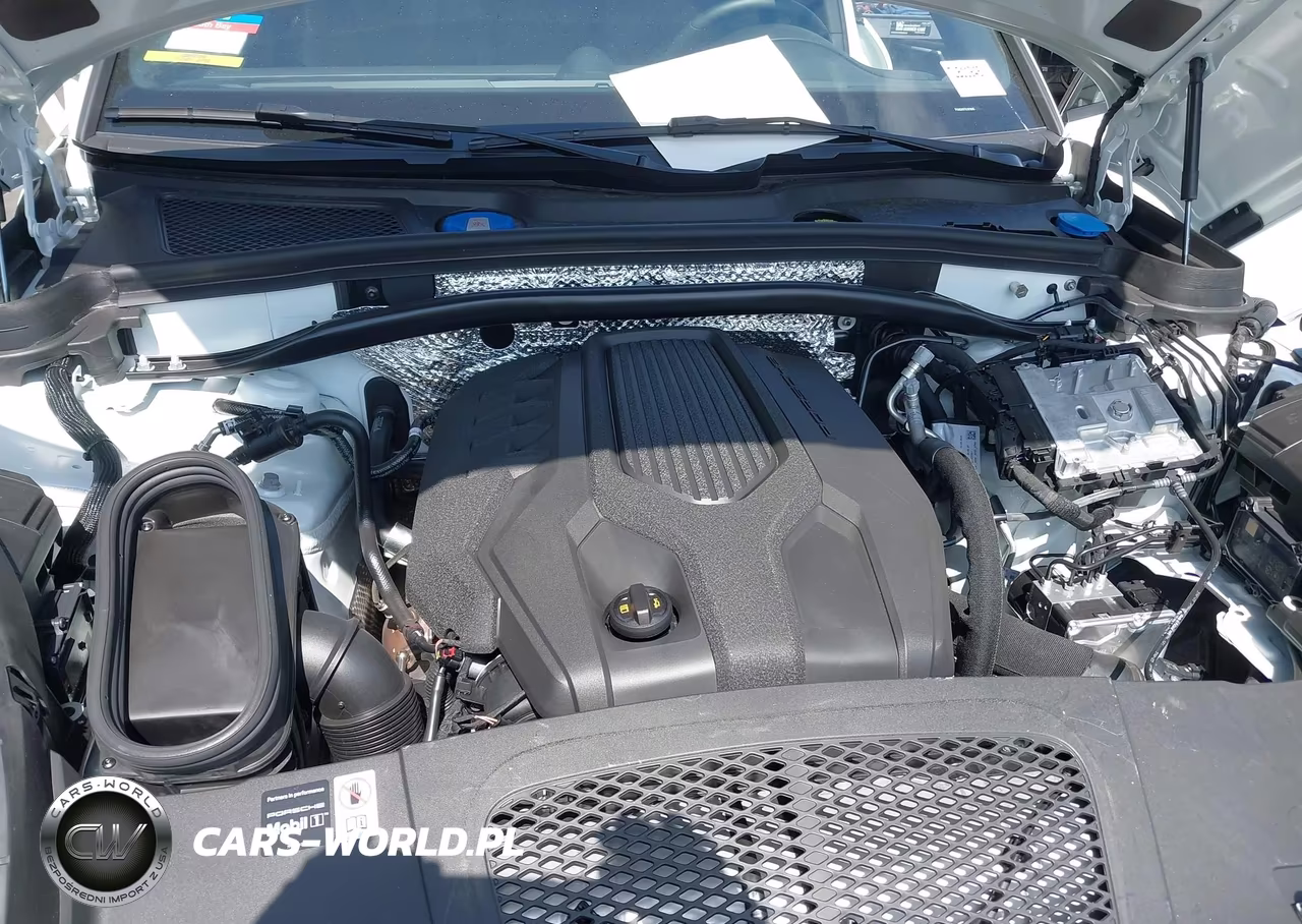 2026 Porsche Macan T VIN:WP1AA2A57TLB11945 - 10