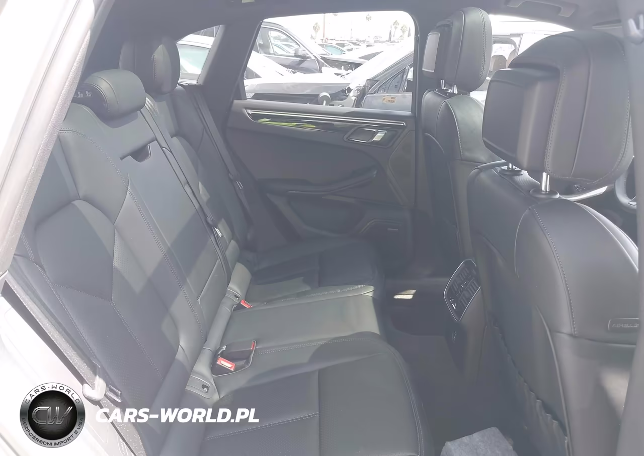2026 Porsche Macan T VIN:WP1AA2A57TLB11945 - 8