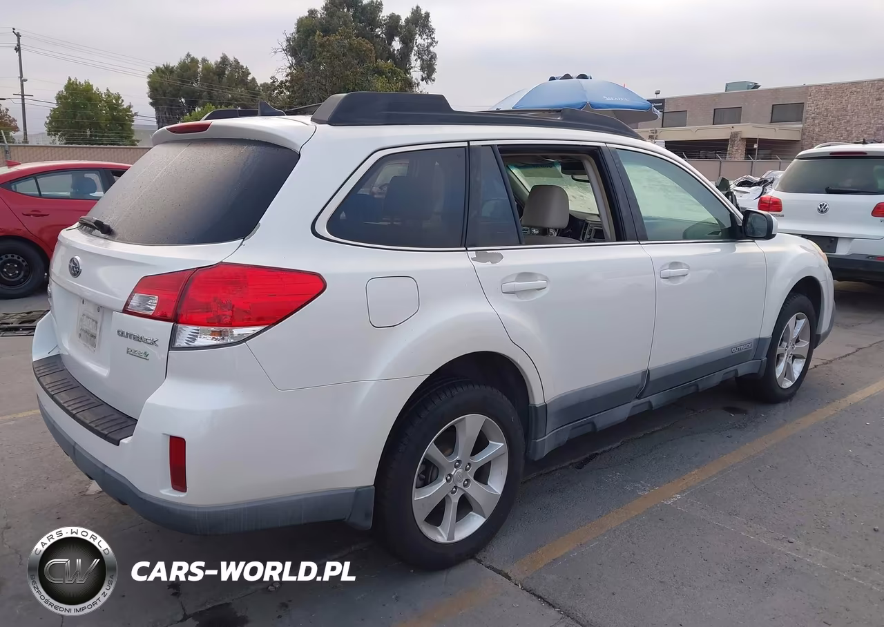 2013 Subaru Outback 2.5I Limited VIN:4S4BRBKCXD3236978 - 4