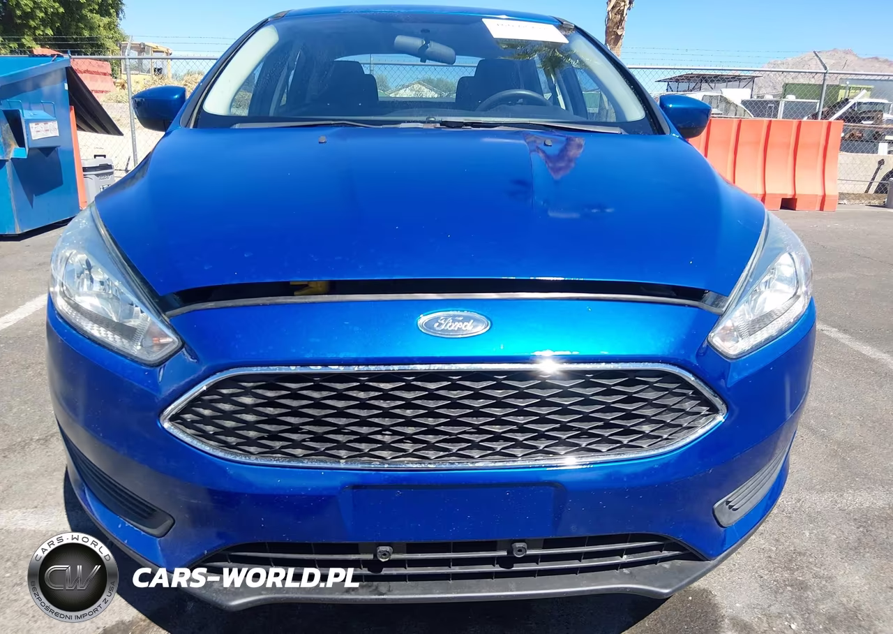2018 Ford Focus Se VIN:1FADP3FEXJL261126 - 12