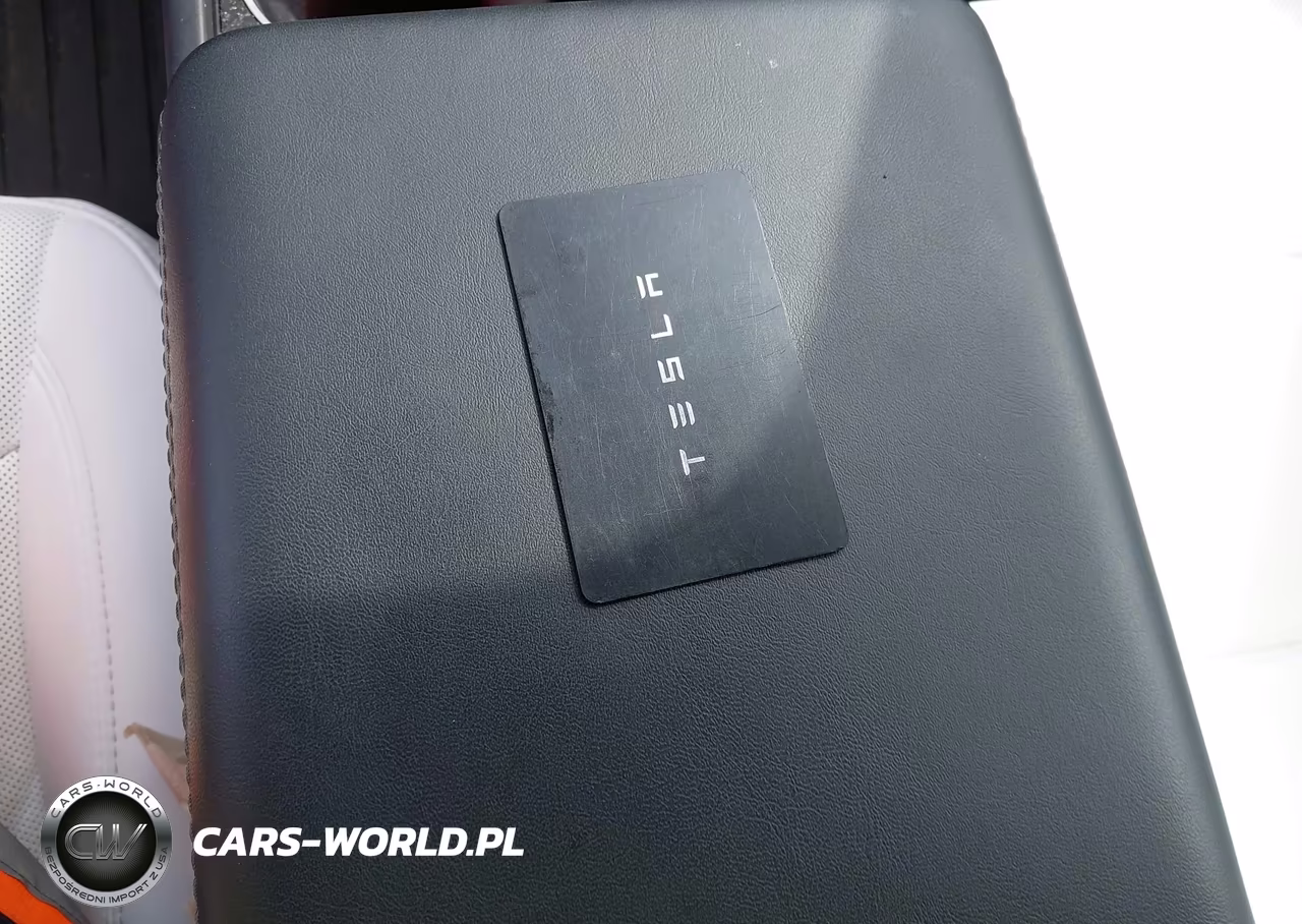 2026 Tesla Model Y All-Wheel Drive-Long Range Launch Series-Premium All-Wheel Drive VIN:7SAYGDEE2TF367288 - 11