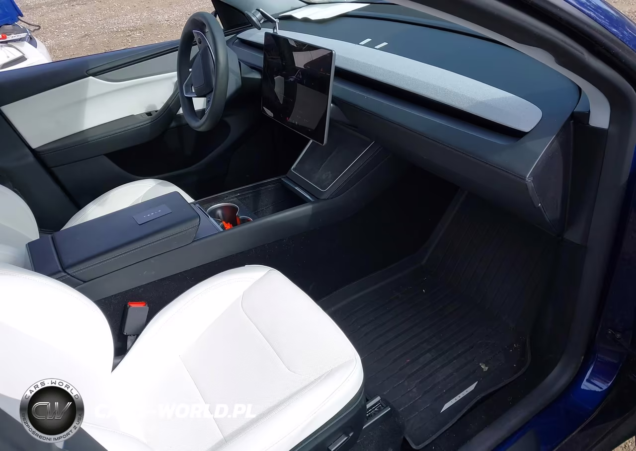 2026 Tesla Model Y All-Wheel Drive-Long Range Launch Series-Premium All-Wheel Drive VIN:7SAYGDEE2TF367288 - 5