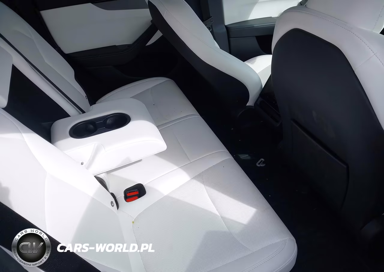 2026 Tesla Model Y All-Wheel Drive-Long Range Launch Series-Premium All-Wheel Drive VIN:7SAYGDEE2TF367288 - 8