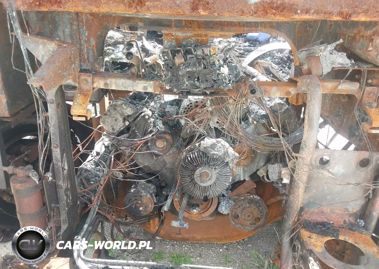 1999 Ford F550 Super Duty Stripped Chass VIN:3FCNF53S9XJA07813 - 6
