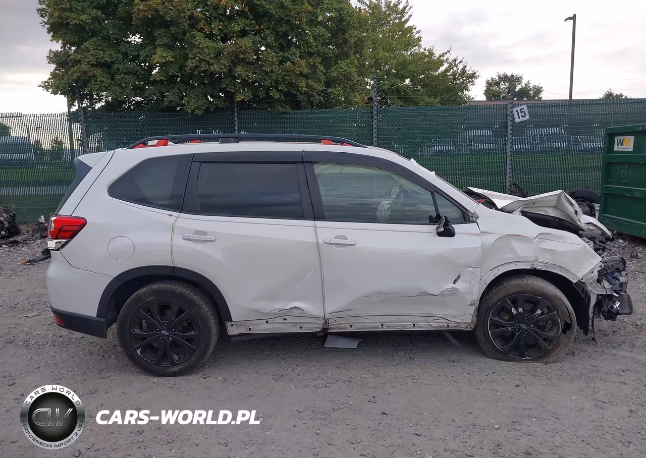 2019 Subaru Forester Sport VIN:JF2SKAKC8KH401902 - 13