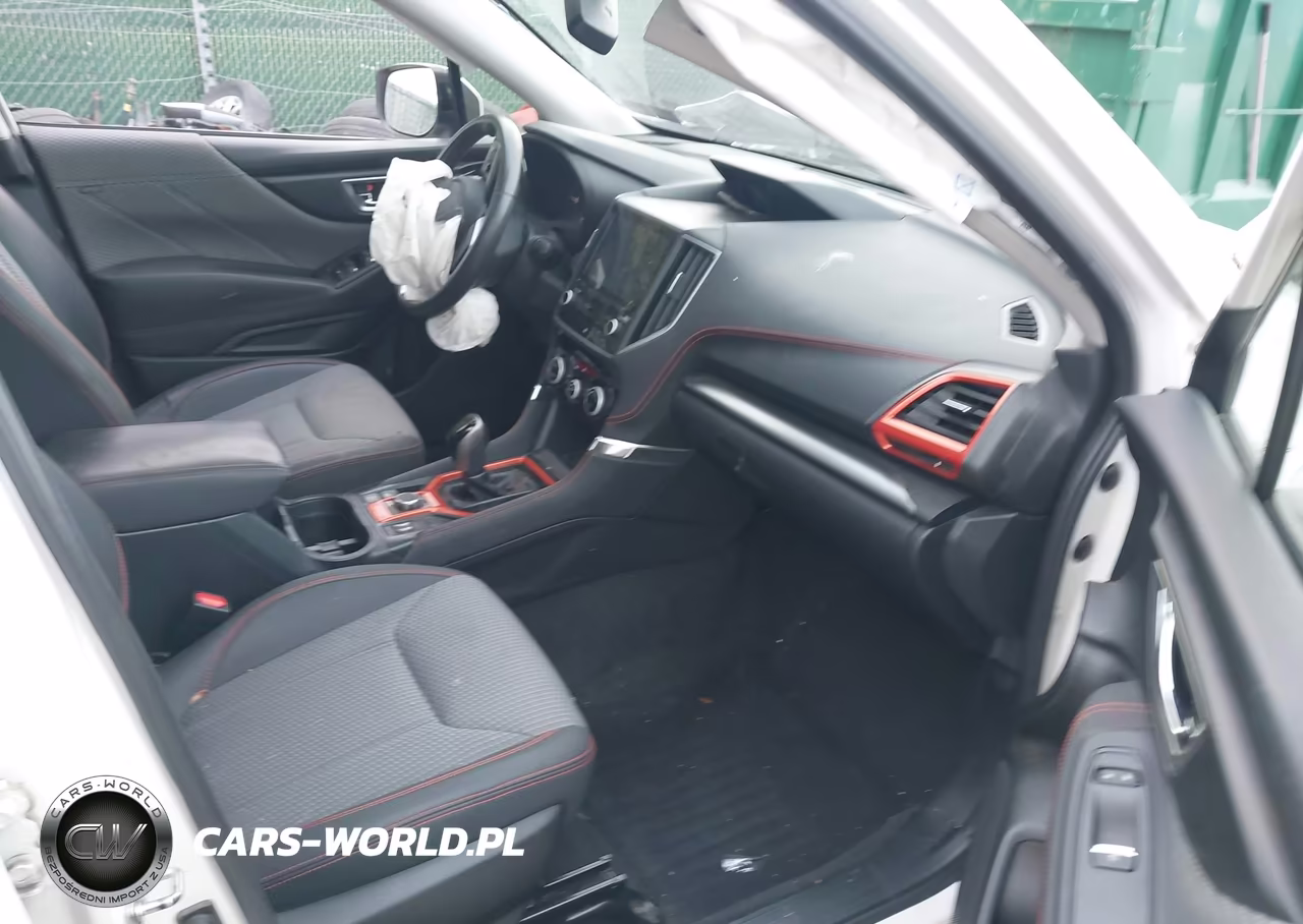 2019 Subaru Forester Sport VIN:JF2SKAKC8KH401902 - 5