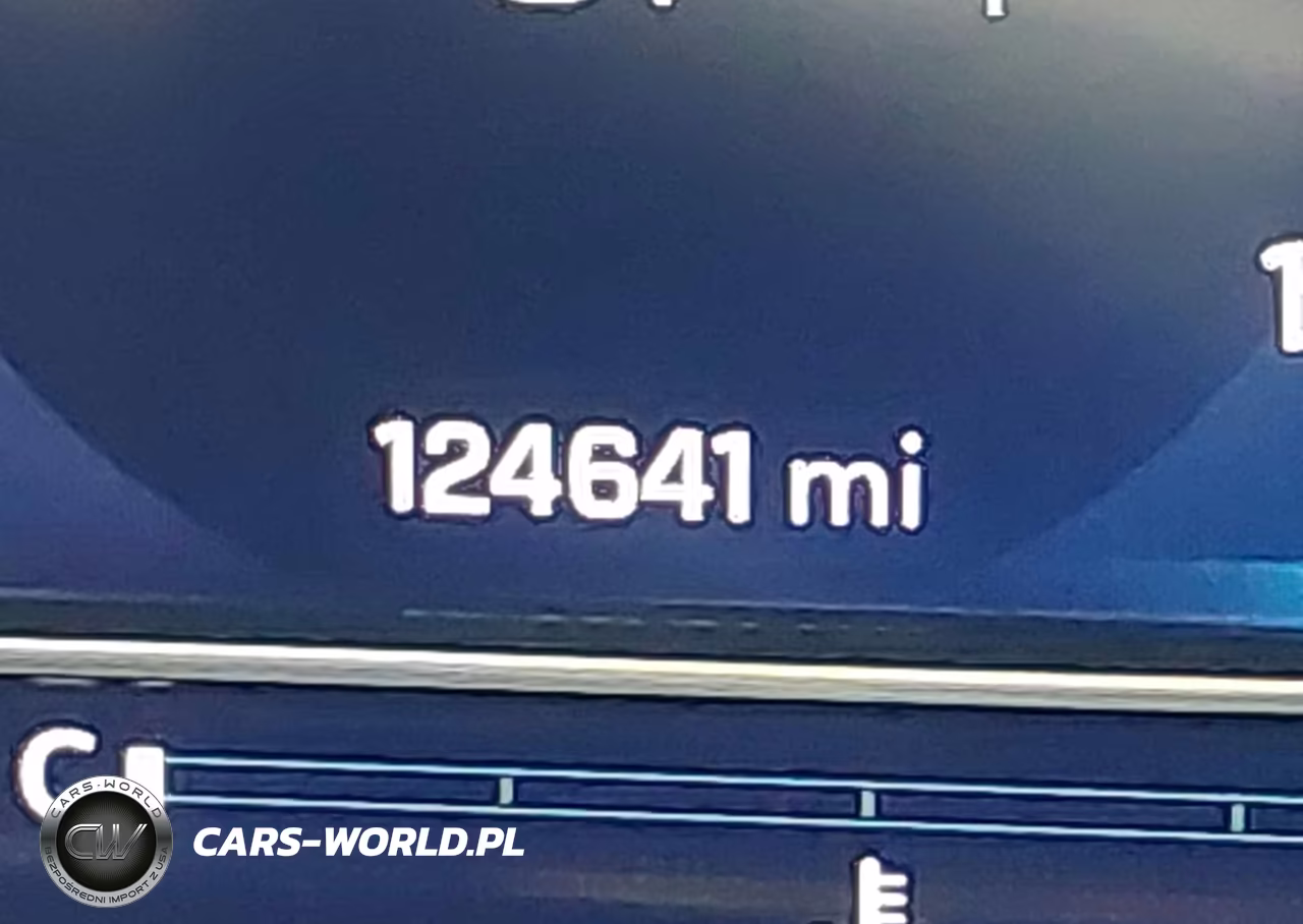 2022 Chevrolet Suburban 4Wd Z71 VIN:1GNSKDKD7NR252347 - 16