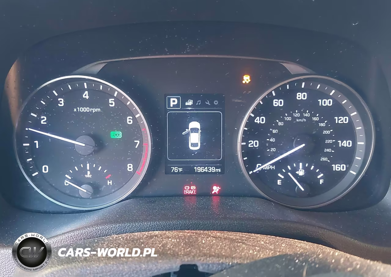 2018 Hyundai Elantra Sel VIN:5NPD84LF2JH221718 - 7