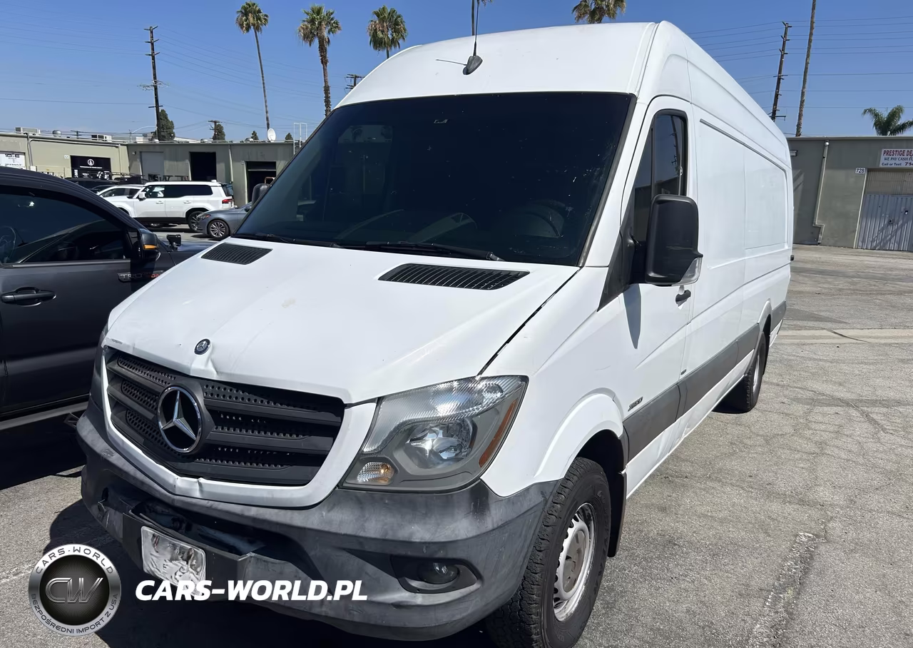 2015 Mercedes-Benz Sprinter 2500 High Roof VIN:WD3PE8CC9F5990303 - 2
