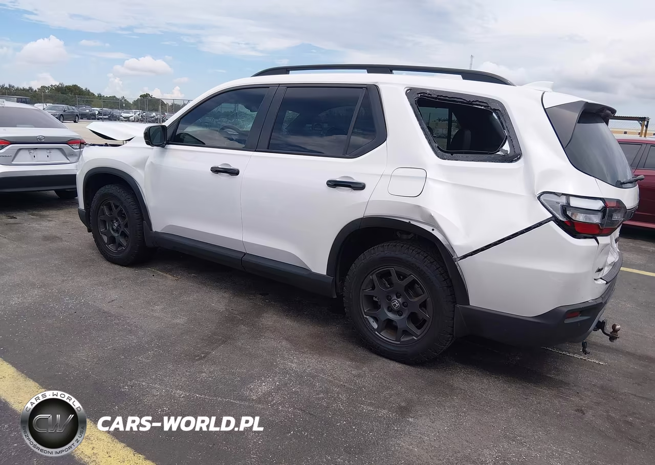 2025 Honda Pilot Trailsport VIN:5FNYG1H61SB121539 - 3