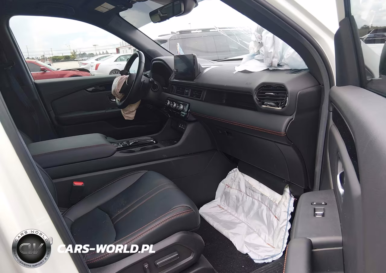 2025 Honda Pilot Trailsport VIN:5FNYG1H61SB121539 - 5