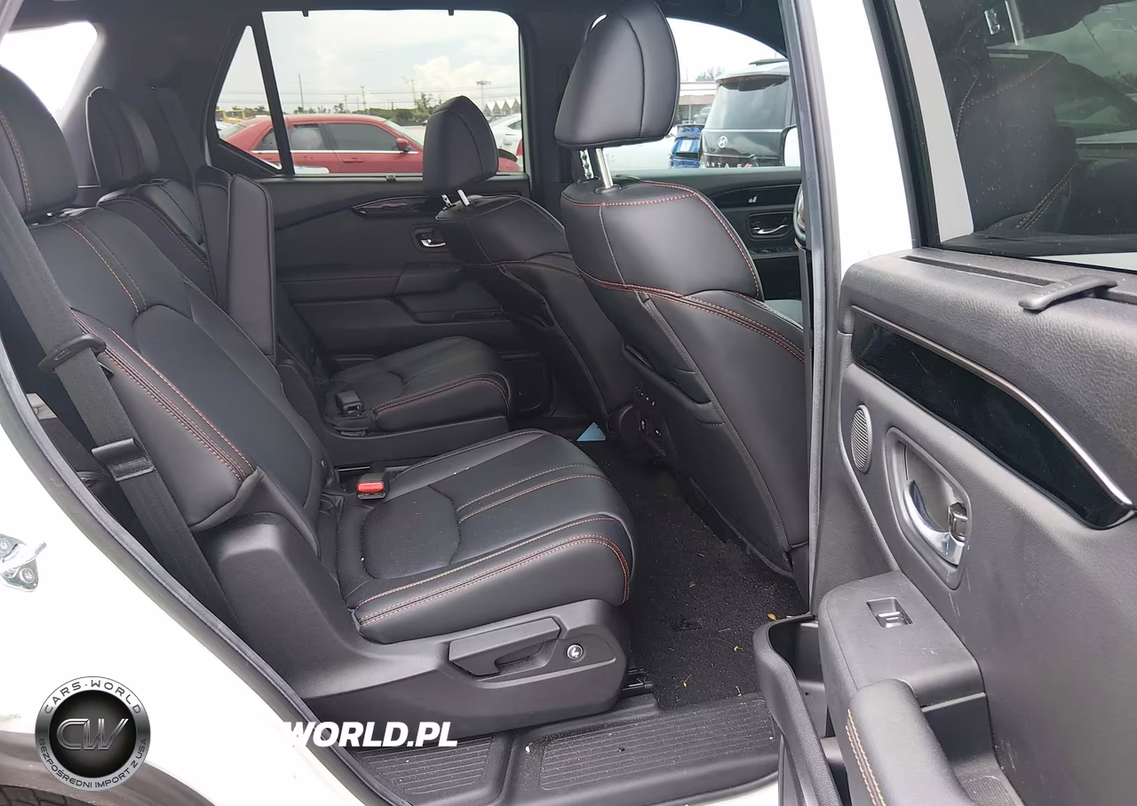 2025 Honda Pilot Trailsport VIN:5FNYG1H61SB121539 - 8