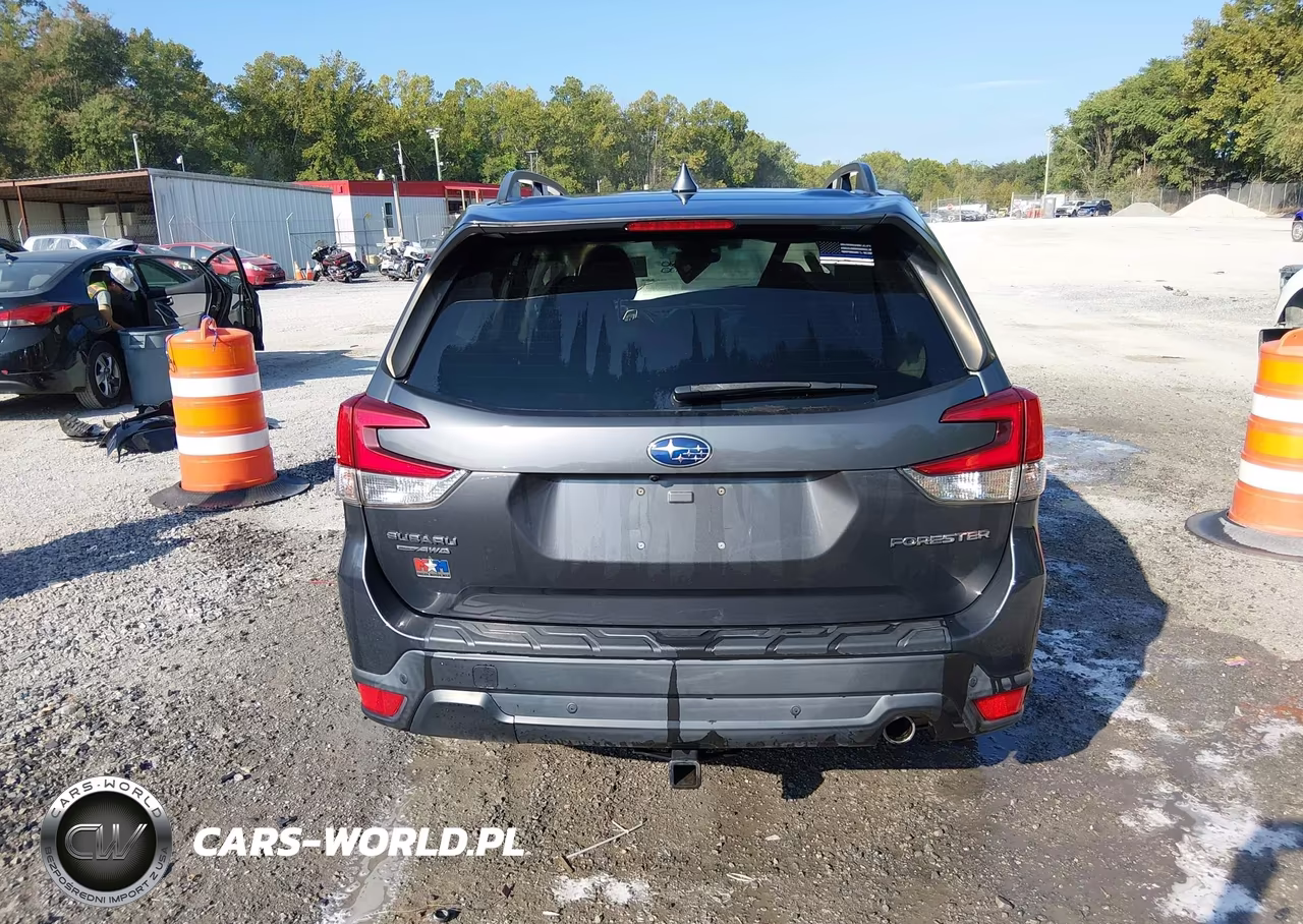 2021 Subaru Forester Limited VIN:JF2SKAUC9MH421530 - 15