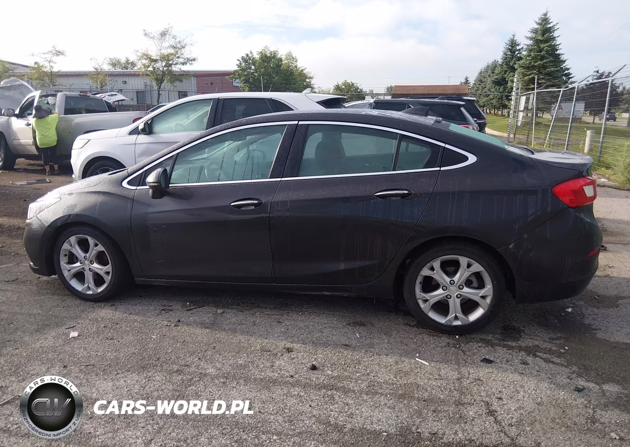 2017 Chevrolet Cruze Premier Auto VIN:1G1BF5SM8H7141978 - 14