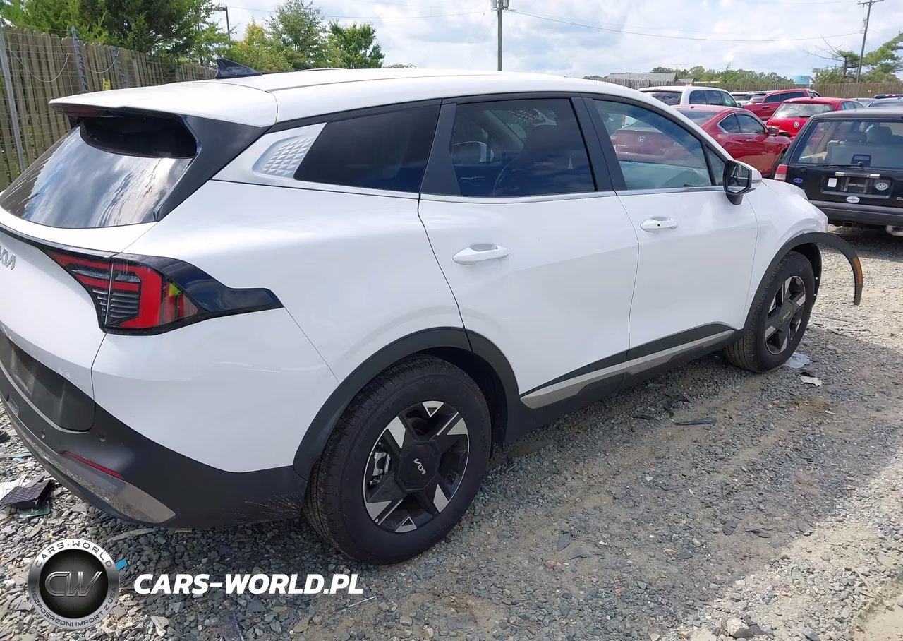 2026 Kia Sportage Lx VIN:5XYK23DF0TG397243 - 4
