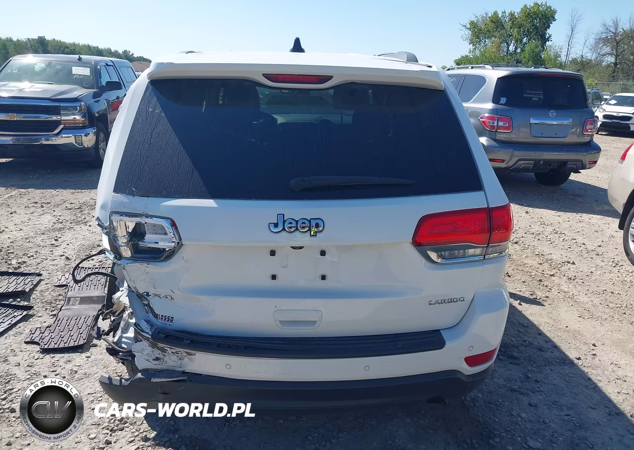 2016 Jeep Grand Cherokee Laredo VIN:1C4RJFAG3GC303396 - 16