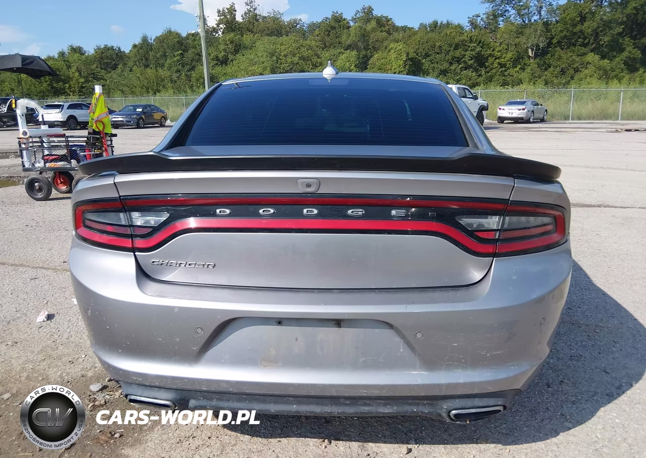 2018 Dodge Charger Sxt Plus Rwd VIN:2C3CDXHG7JH125414 - 17