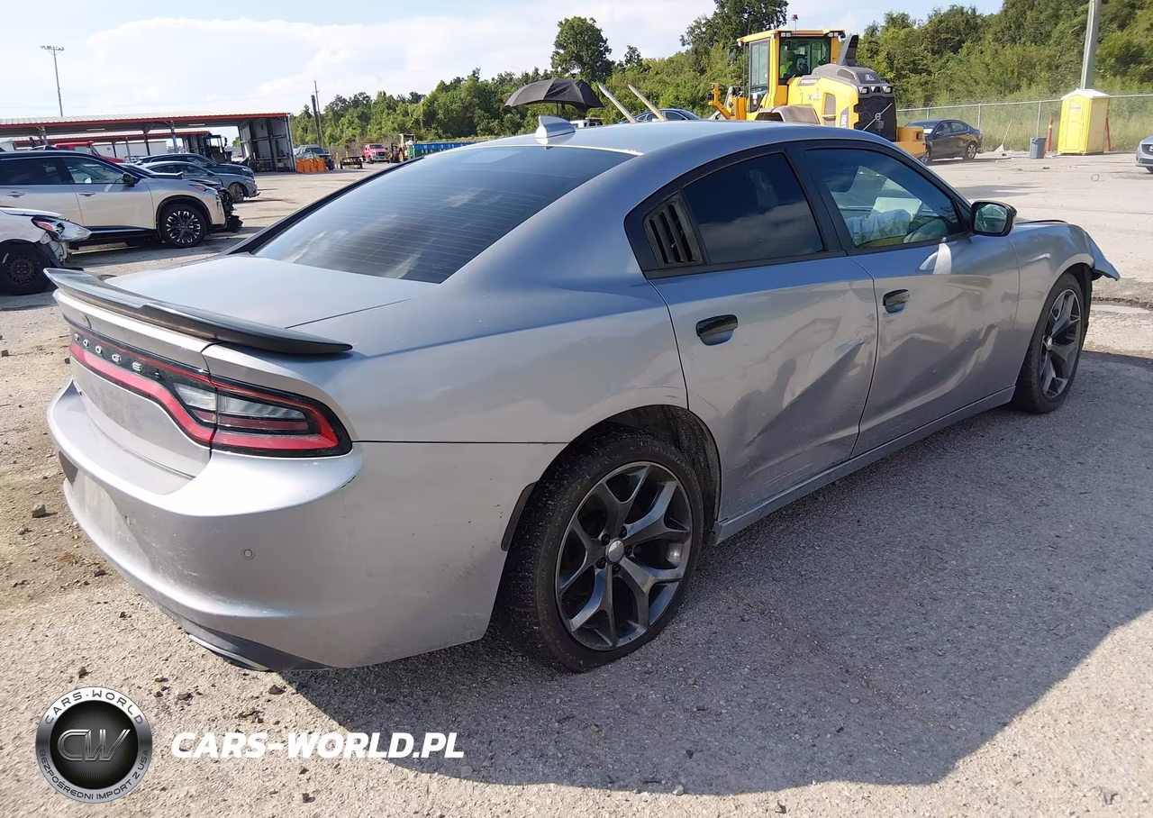 2018 Dodge Charger Sxt Plus Rwd VIN:2C3CDXHG7JH125414 - 4
