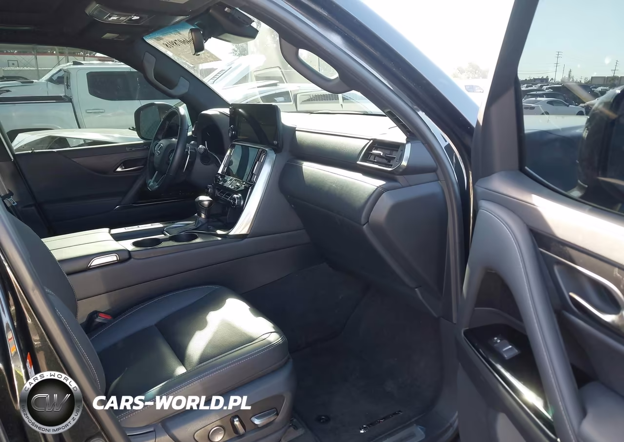 2024 Lexus Lx 600 Luxury VIN:JTJGB7CX5R4065214 - 5