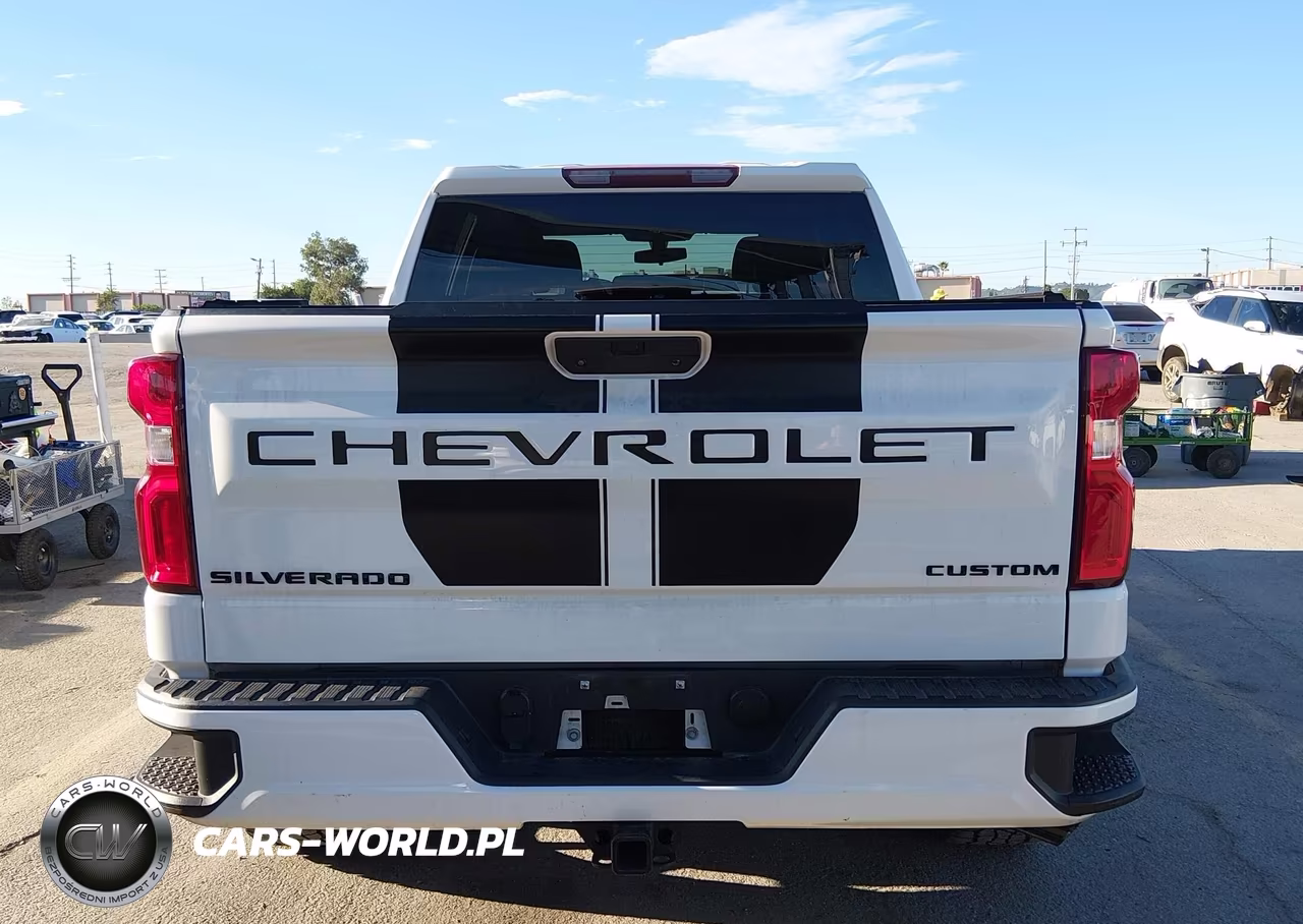 2021 Chevrolet Silverado 1500 4Wd Short Bed Custom VIN:1GCPYBEK0MZ261093 - 17