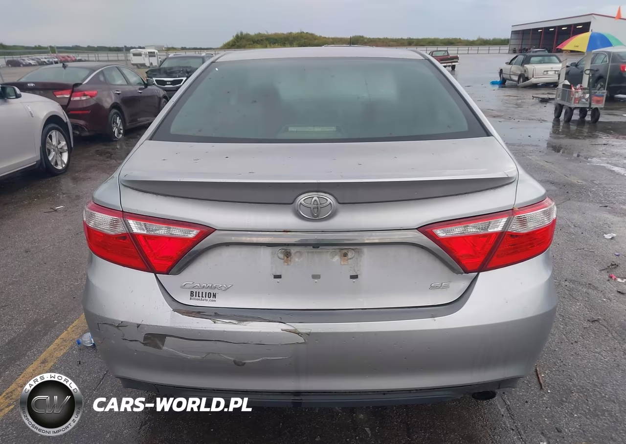 2015 Toyota Camry Se VIN:4T1BF1FK9FU894261 - 16