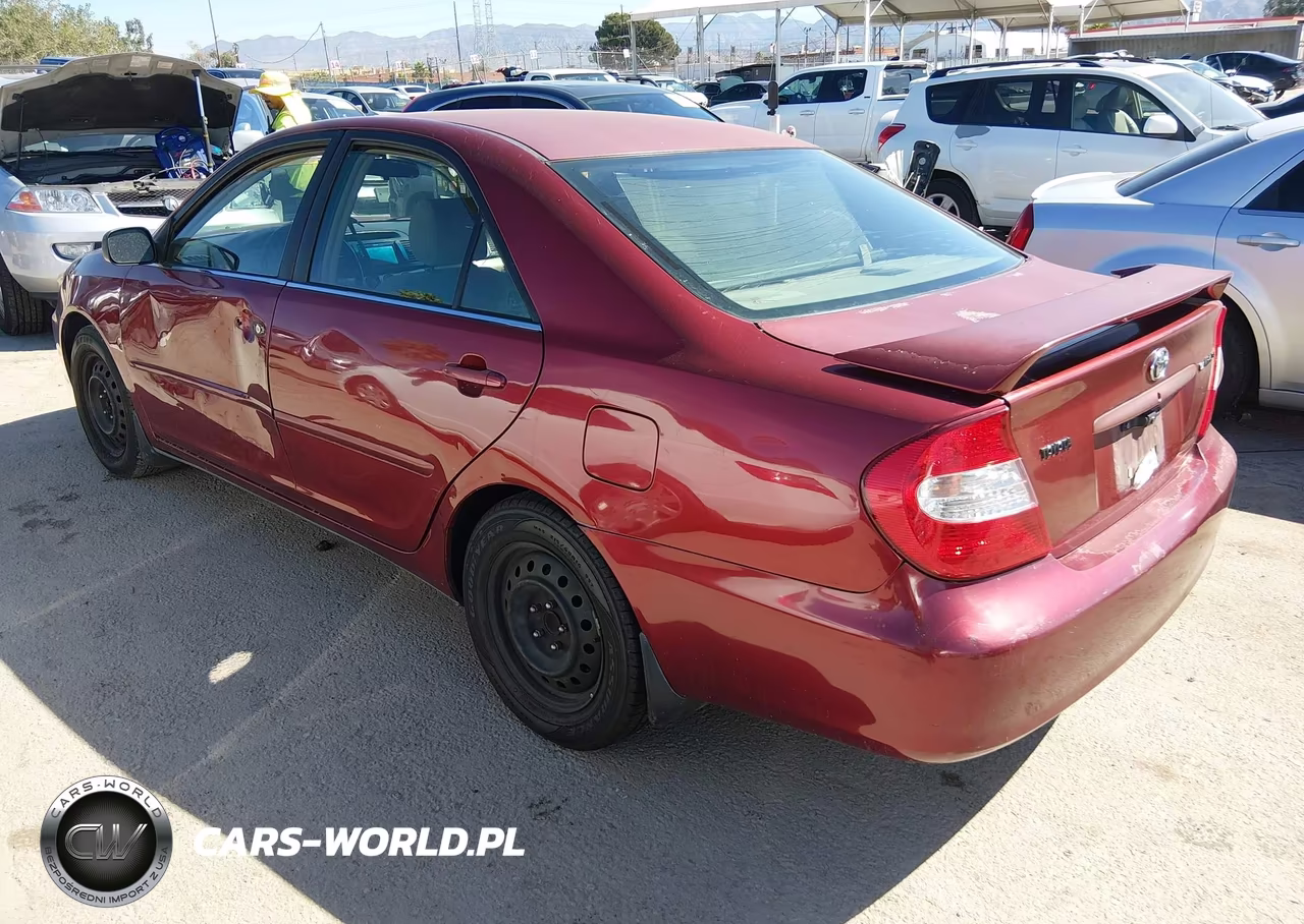 2002 Toyota Camry Se VIN:JTDBE32K220078468 - 3