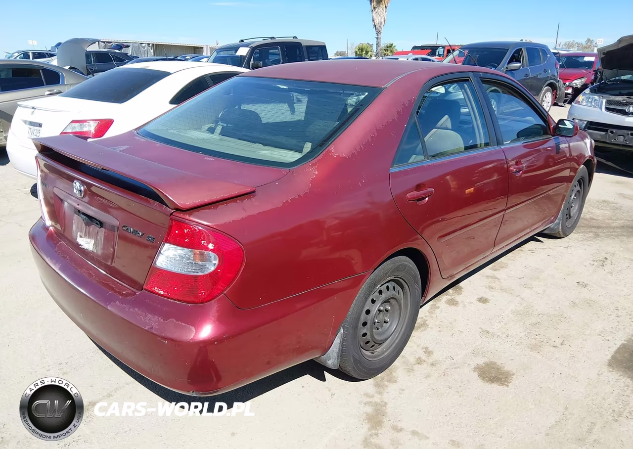 2002 Toyota Camry Se VIN:JTDBE32K220078468 - 4