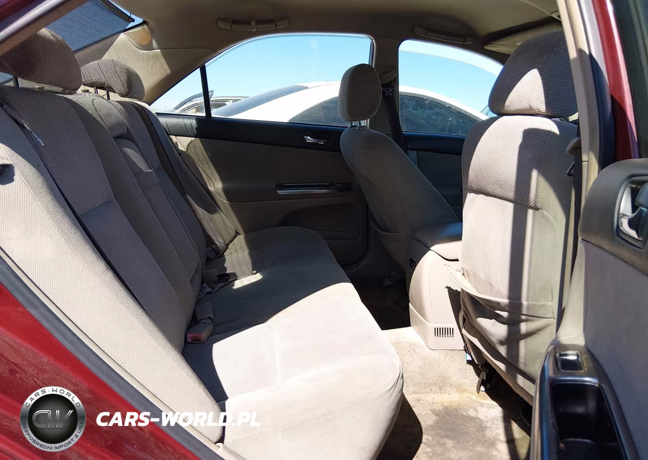 2002 Toyota Camry Se VIN:JTDBE32K220078468 - 8