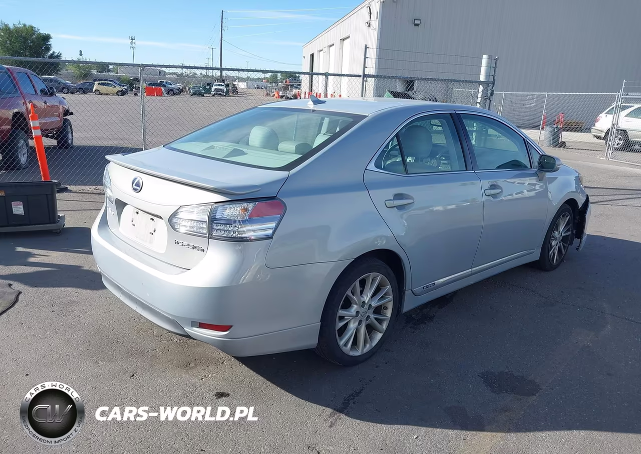 2010 Lexus Hs 250H Premium VIN:JTHBB1BA7A2002542 - 4