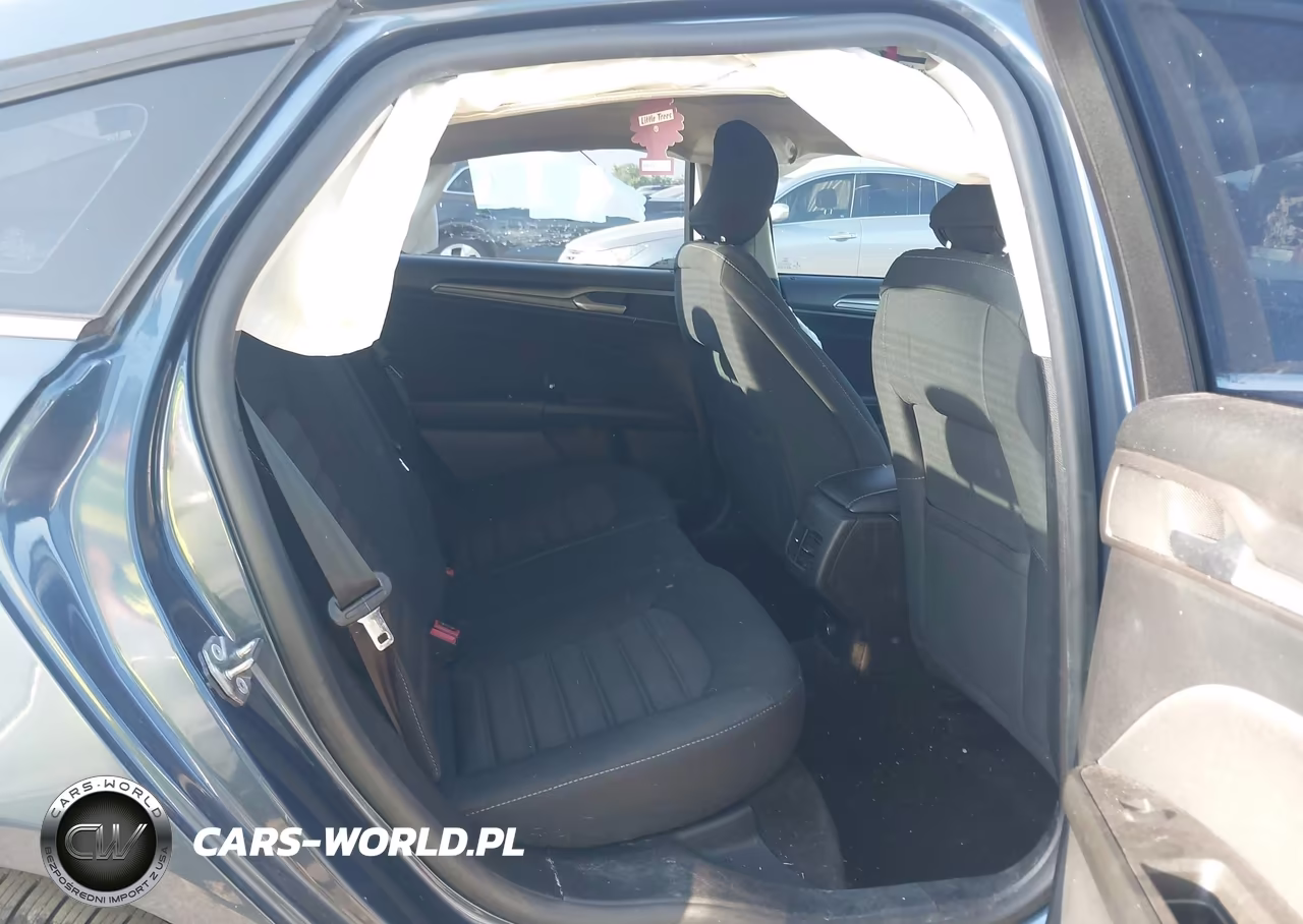 2018 Ford Fusion Se VIN:3FA6P0HDXJR149861 - 8