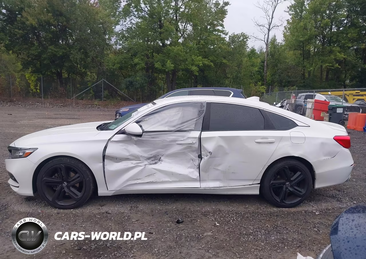 2019 Honda Accord Sport VIN:1HGCV1F3XKA082288 - 14