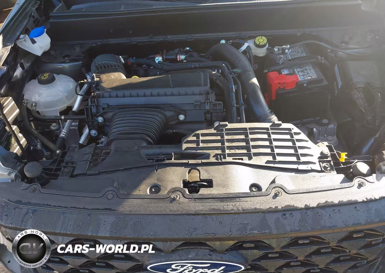 2025 Ford Maverick Xlt VIN:3FTTW8JA7SRA61933 - 10