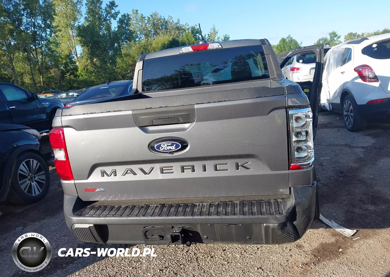 2025 Ford Maverick Xlt VIN:3FTTW8JA7SRA61933 - 16