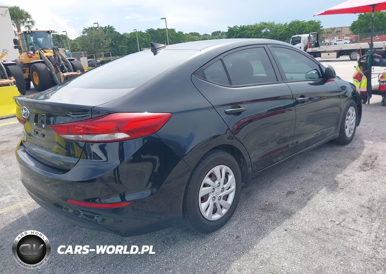 2017 Hyundai Elantra Se VIN:5NPD74LF7HH099810 - 4