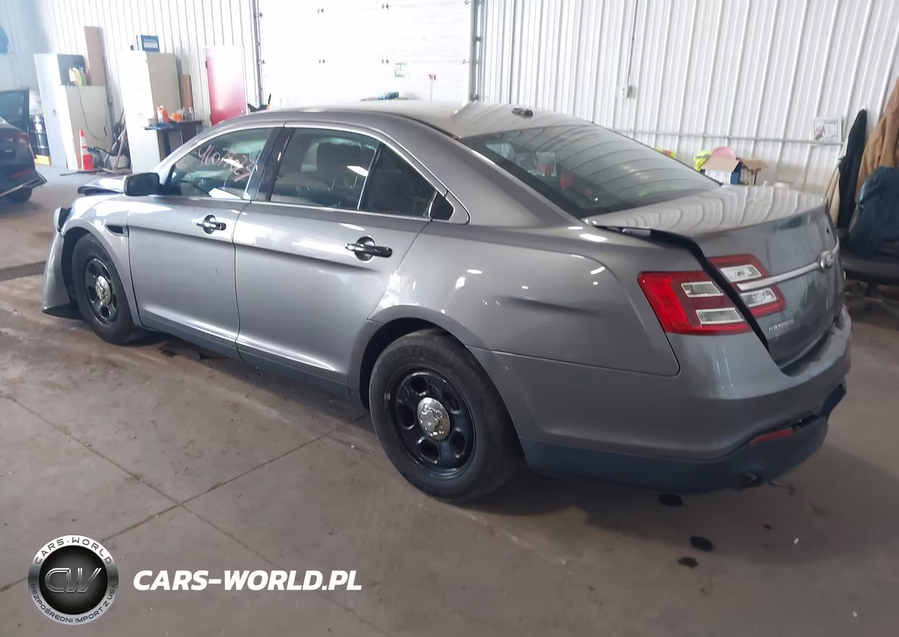 2013 Ford Police Interceptor VIN:1FAHP2M82DG162645 - 3