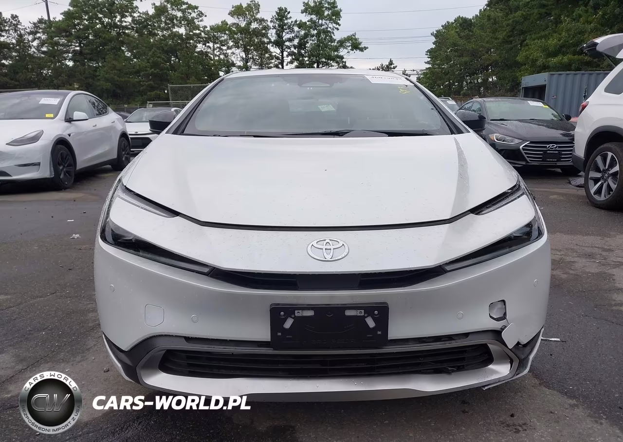 2026 Toyota Prius Plug-In Hybrid Se VIN:JTDACACU1T3069508 - 12