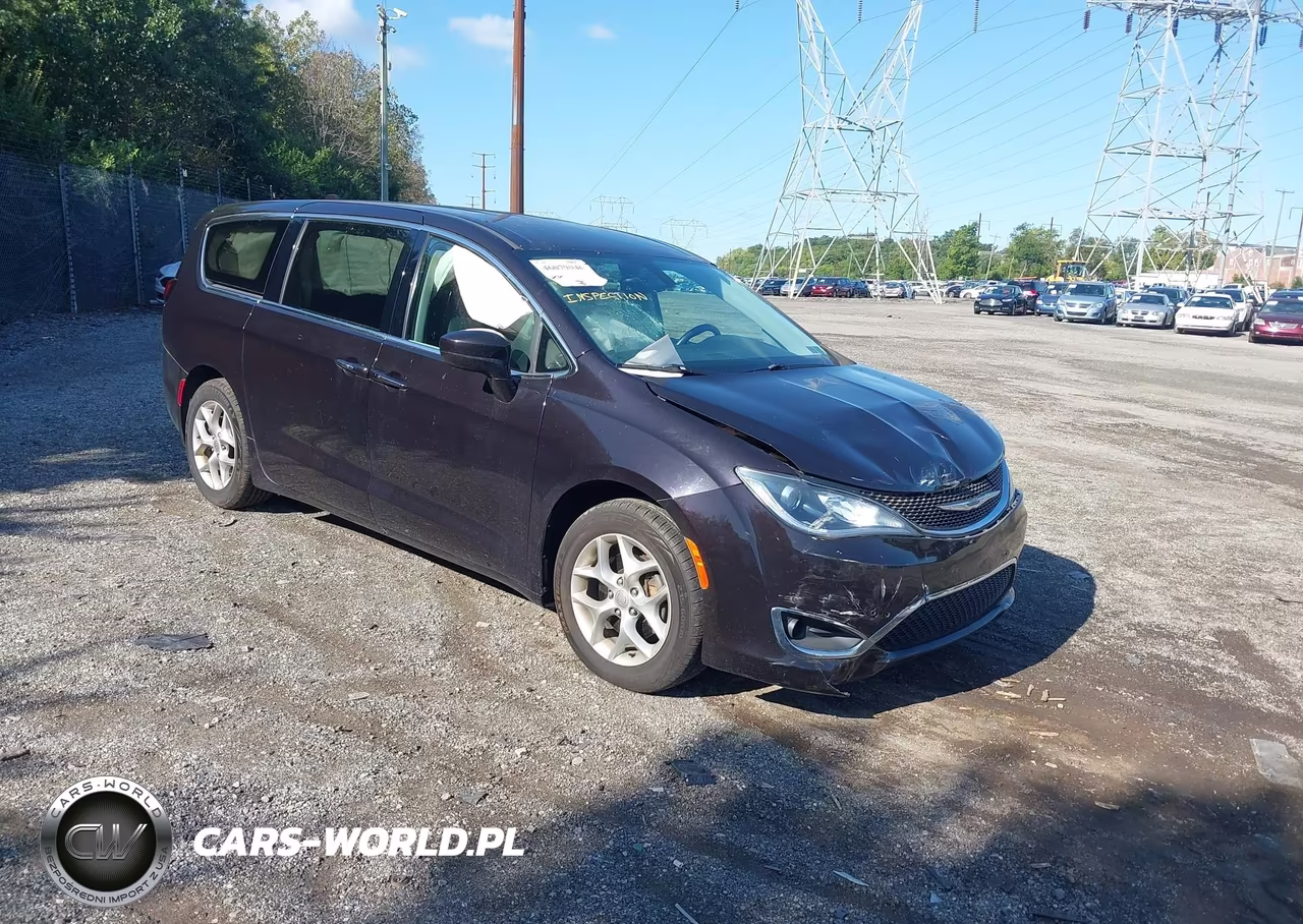 2019 Chrysler Pacifica Touring Plus