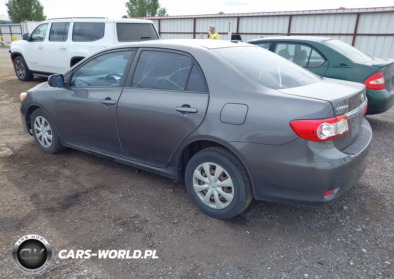 2011 Toyota Corolla Le VIN:JTDBU4EE3BJ089522 - 3