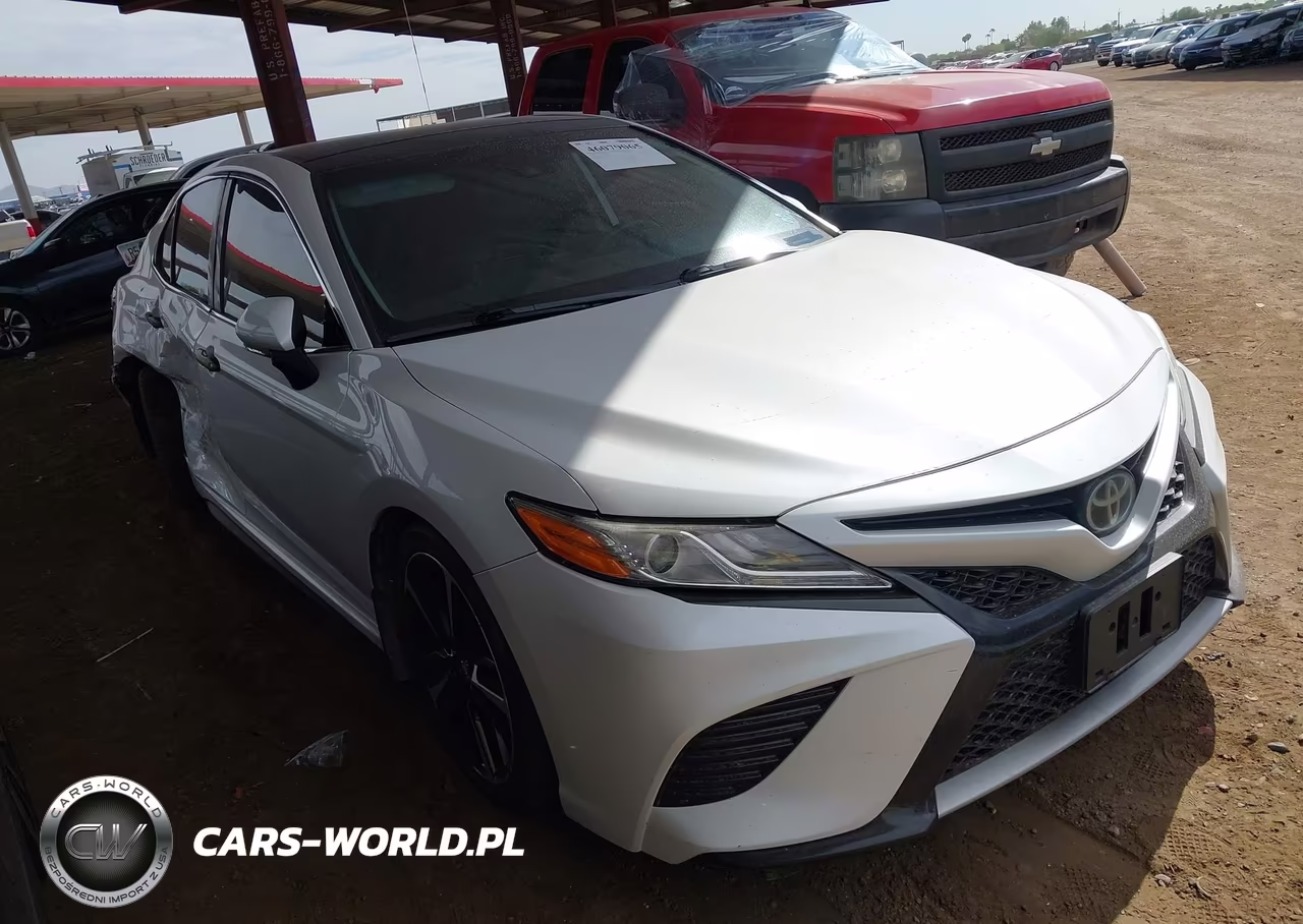 2020 Toyota Camry Xse